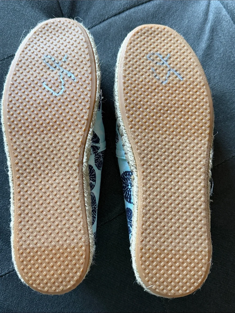NEW TOMS Light Blue and Navy Patterned Canvas Espadrilles